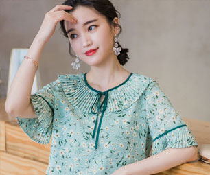 绿色才是夏天的显白色 | 这8件好穿不挑人