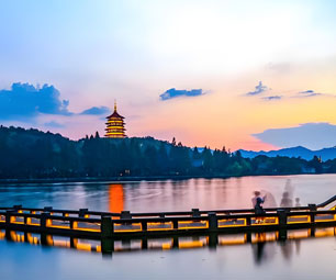 西湖十景《雷峰夕照》