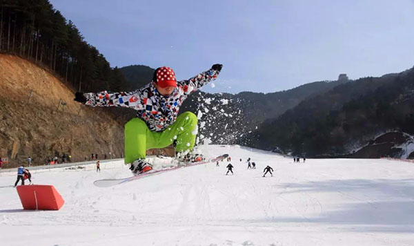 杭州大明山万松岭滑雪场