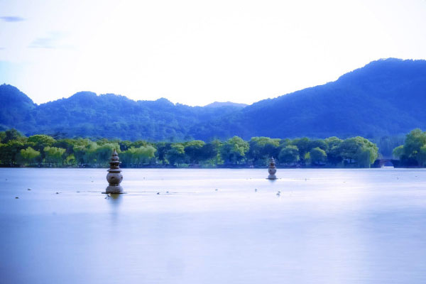 三潭印月