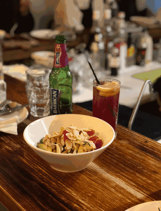 鹈鹕野餐osteria pelecanus